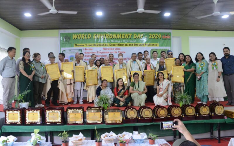 १०३ वर्षीय जेष्ठ नागरिकको अध्यक्षतामा छलमथाङ पाचेखानीमा सम्पन्न भयो विश्व पर्यावरण दिवस ।स्थानीय भेकका जेष्ठ नागरिकहरु सम्मानित साथै वृक्षारोपण