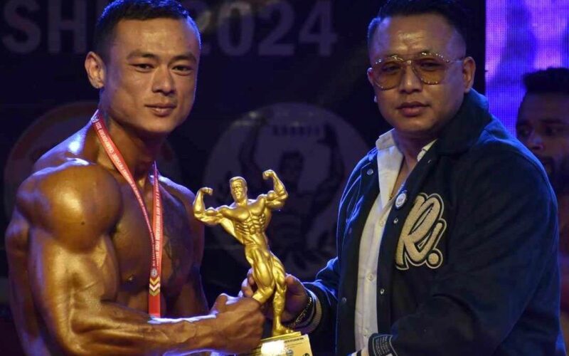 पुस्कर गुरूङले गर्ने शेरू क्लासिक एम्याचुर ओलम्पिया प्रो. शो- मा दार्जीलिङको प्रतिनिधित्व