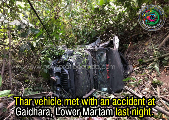 THREE INJURED AS MAHINDRA THAR TUMBLES DURING OVERTAKING NEAR GAIDHARA, NH-10