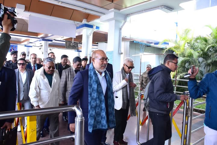मणिपूर राज्यका मुख्यमन्त्री बने नयाँ एयर कनेक्टिविटीमा सहभागि