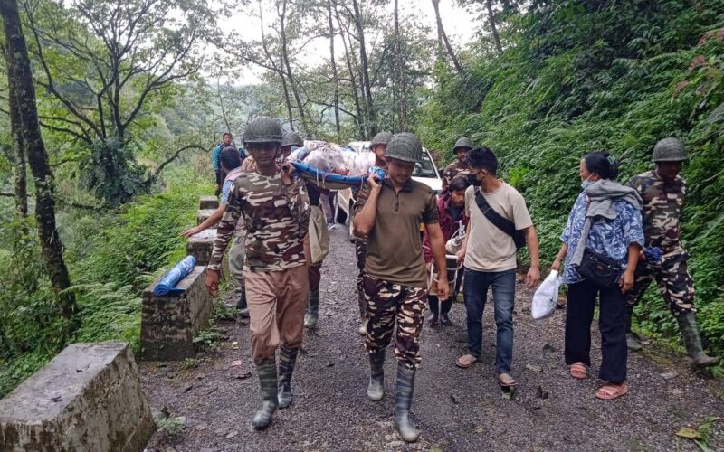 72nd Battalion, Sashastra Seema Bal (SSB), Yuksam sets an exemplary humanitarian service – Asthma patient safely transported to a remote area